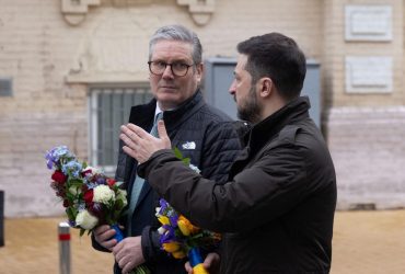 Біля місця зустрічі Зеленського і Стармера ППО відпрацювала по дрону РФ, - The Guardian