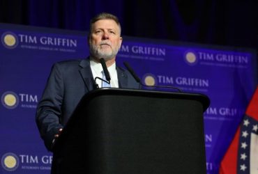 Главой комиссии по разведке США назначен критик помощи Украине, - Bloomberg