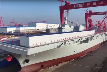 Китай создал уникальный десантный корабль с катапультой для дронов, - Telegraph