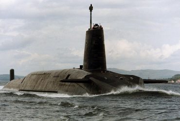 Привіт Путіну: атомна субмарина відігнала від берегів Британії шпигунське судно РФ