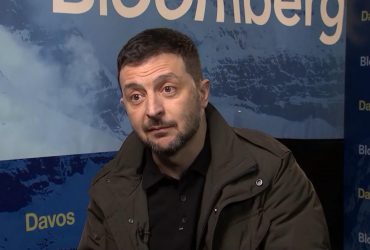 Несправедливий діалог: Зеленський сказав, чому Україна не знизить мобілізаційний вік