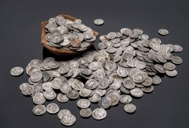 В Англии нашли более 1300 монет, захороненных во времена правления императора Нерона