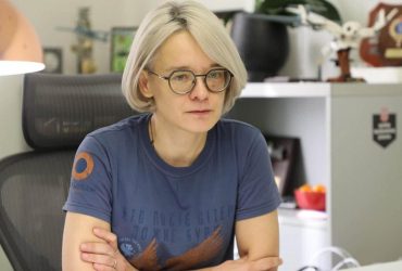 Наглядова рада подовжила контракт із директором АОЗ Мариною Безруковою на один рік