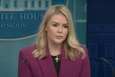 Тратили деньги, как пьяные матросы: Белый дом объяснил заморозку финансирования программ помощи