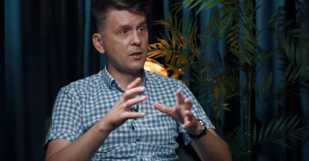 експерт пояснив, чому росіяни закидають місто дронами