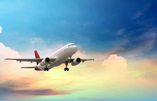 Подорожание авиабилетов на фоне войны в Иране: СМИ объяснили, что повлияет на цену перелетов