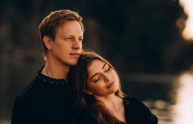 Відома українська акторка публічно звернулася до чоловіка та привітала його з 42-річчям