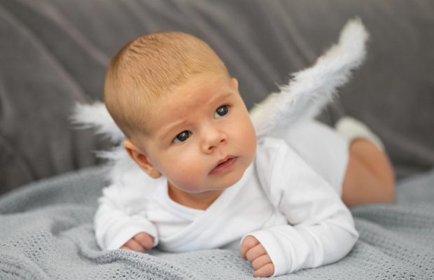 У кого День ангела сьогодні за старим і новим календарем: листівки з привітаннями