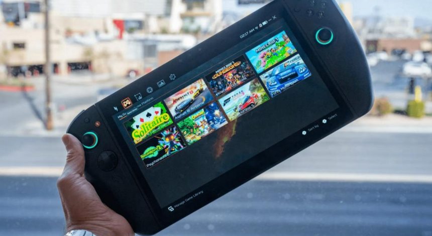 Acer представила "портативную" консоль, которая почти вдвое больше Steam Deck