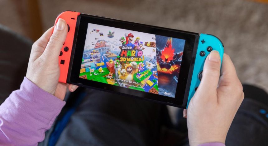 В Японии арестовали мужчину, занимавшегося продажей модифицированных Nintendo Switch