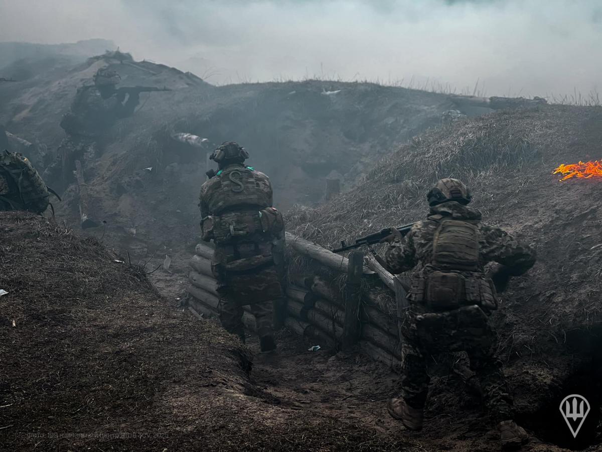 По словам украинских военных, россияне испытывают их линию обороны, осуществляя ежедневные рейды по приграничным селам / фото 199 учебный центр ДШВ ВСУ По словам украинских военных, россияне испытывают их линию обороны, осуществляя ежедневные рейды по приграничным селам / фото 199 учебный центр ДШВ ВСУ