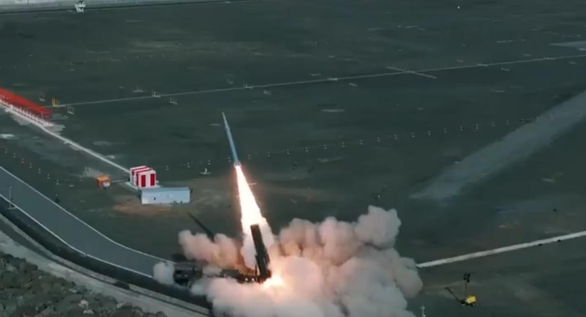Известно, что предыдущие два испытания такой ракеты состоялись в 2022 и 2023 годах / скриншот с видео Известно, что предыдущие два испытания такой ракеты состоялись в 2022 и 2023 годах / скриншот с видео