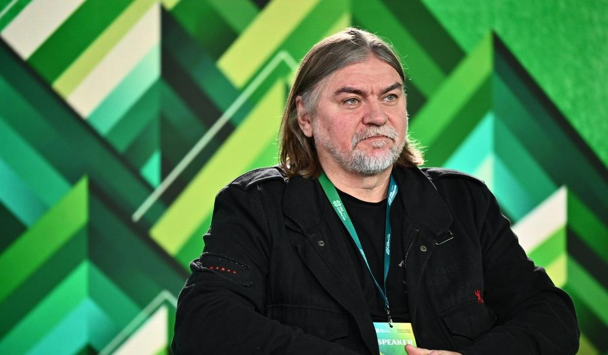 Олесь Санін зазначив, що його донька та він сам досі не можуть пережити загибель Крістофера Кемпбелла / фото УНІАН Олесь Санін зазначив, що його донька та він сам досі не можуть пережити загибель Крістофера Кемпбелла / фото УНІАН