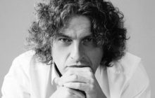 Дочь покойного Кузьмы показала могилу отца и обратилась к нему: "Боль не станет меньше"