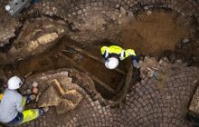 В центре Бордо во время реконструкции нашли саркофаги, которым более 1000 лет