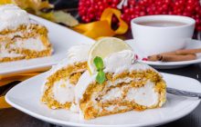 Як спекти швейцарський морквяний рулет: неймовірно легкий десерт від Джеймі Олівера