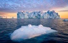 Смещается и меняет форму: ученые сделали важное открытие о крупнейшем острове в мире