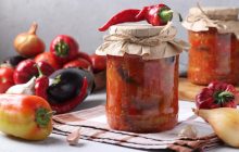 Что можно провозить через границу Украины: заберут на таможне консервацию или нет