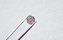 В Китае создали сверхпрочный "супералмаз", который на 40% тверже природных минералов