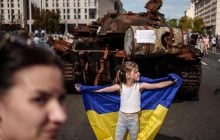 Более 60% украинцев готовы терпеть войну столько, сколько нужно, - опрос
