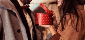 Подарок №1, который вы можете сделать любимому человеку: подсказка от психолога
