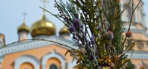 Великдень, Вербна неділя та Проводи: православний календар на квітень 2026