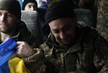 Україна повернула з російського полону 150 захисників (відео)