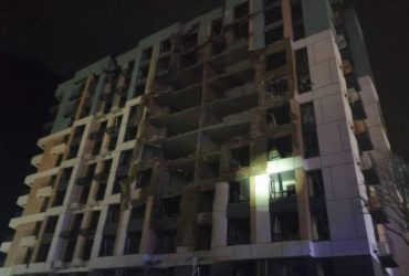 Росіяни вгатили ракетою по будинку на Одещині та вбили людину (фото)