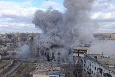 ВСУ из HIMARS разгромили штаб россиян в Селидово, - журналист (видео)