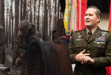 Війну в Україні не можна закінчити на полі бою, - Волц