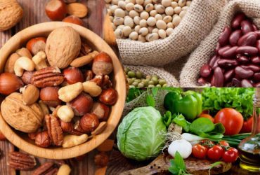 Названо 6 продуктів, які допоможуть прожити довше