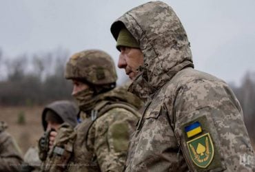Боремся за право на жизнь: фронт далек от надежд о мирном соглашении, - NYT