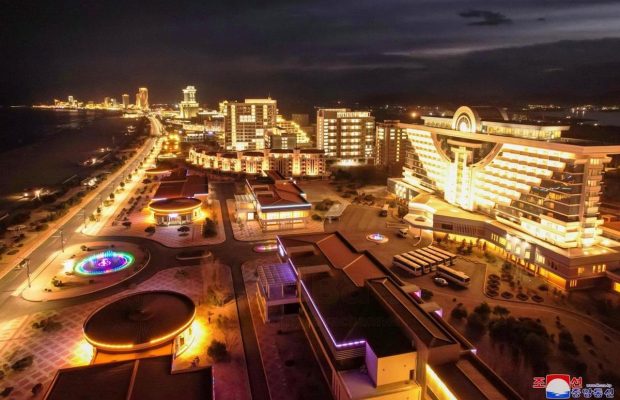 КНДР відкриє пляжний мега-курорт для іноземців: названо вартість відпочинку