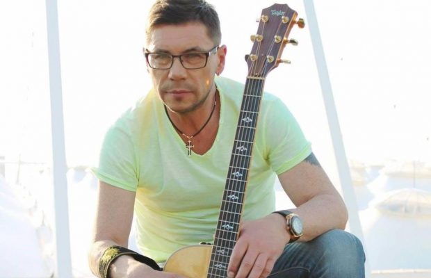 Лесик з гурту DZIDZIO вперше заспівав на сцені після зупинки серця (відео)