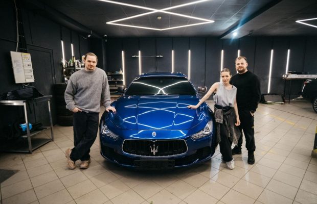 Відомі львівські блогери розігрують Maserati за донат в 300 гривень