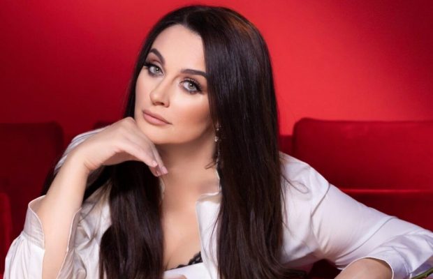 На концерті відомої російської співачки померла фанатка