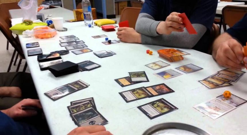 По вселенной карточной игры Magic: The Gathering снимут фильм