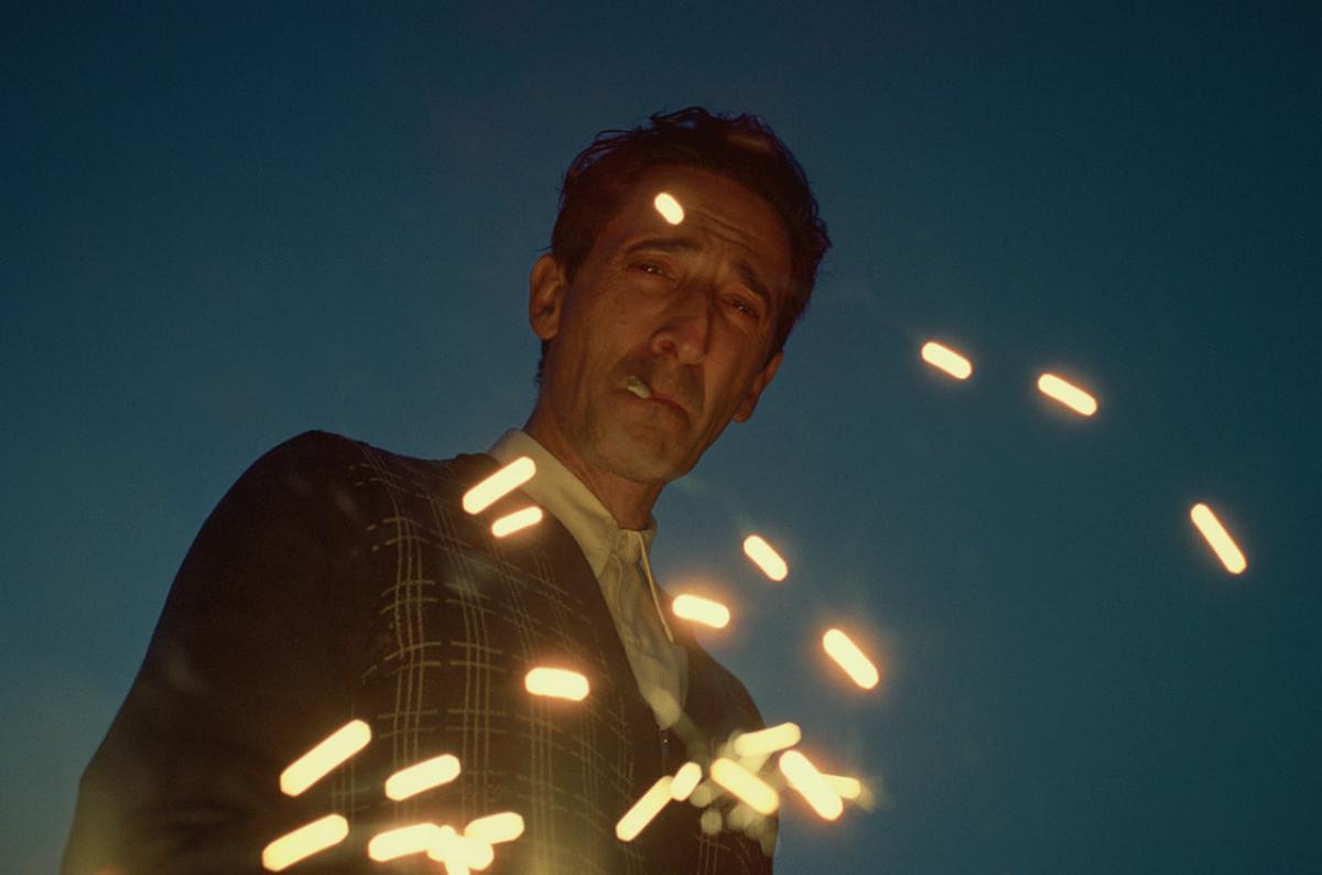 Лауреат в номинации 'Лучшая мужская роль'