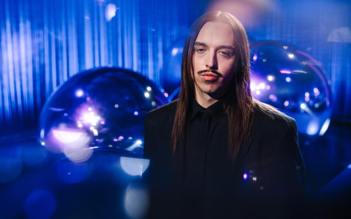 Tommy Cash заверил, что у него не было цели оскорбить итальянцев своим треком / фото eurovision.tv Tommy Cash заверил, что у него не было цели оскорбить итальянцев своим треком / фото eurovision.tv