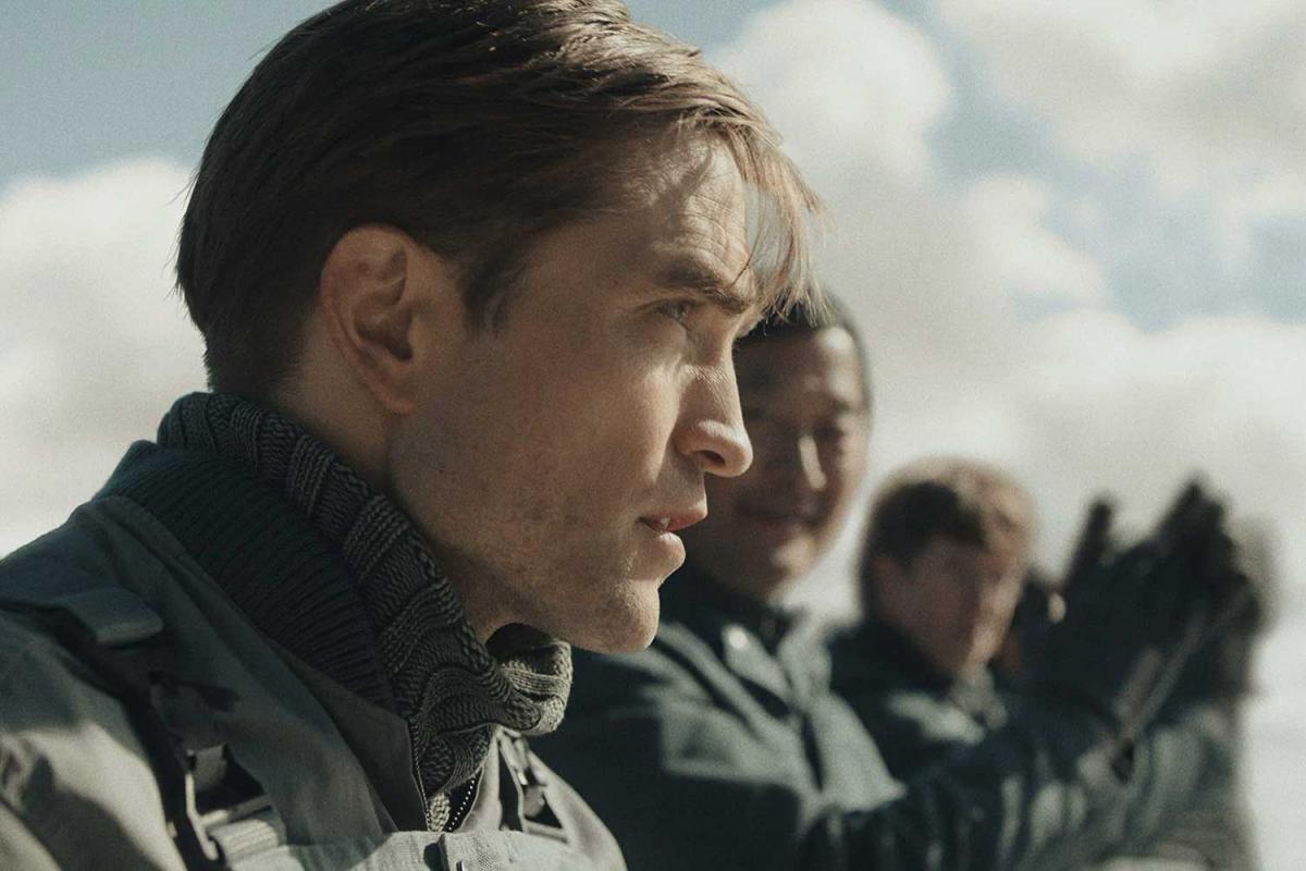 Кадр з фільму "Мікі-17" / фото Warner Bros. Pictures Кадр з фільму "Мікі-17" / фото Warner Bros. Pictures