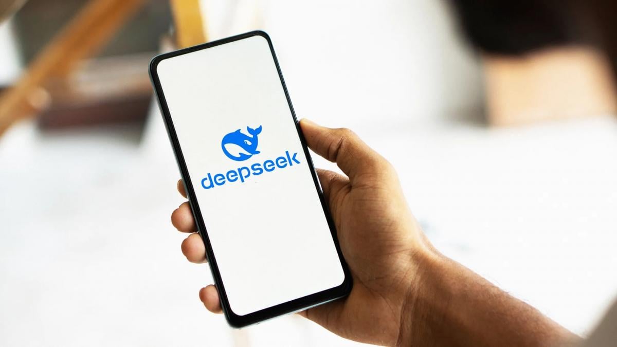 DeepSeek женеться за інноваціями / Фото - DeepSeek DeepSeek женеться за інноваціями / Фото - DeepSeek