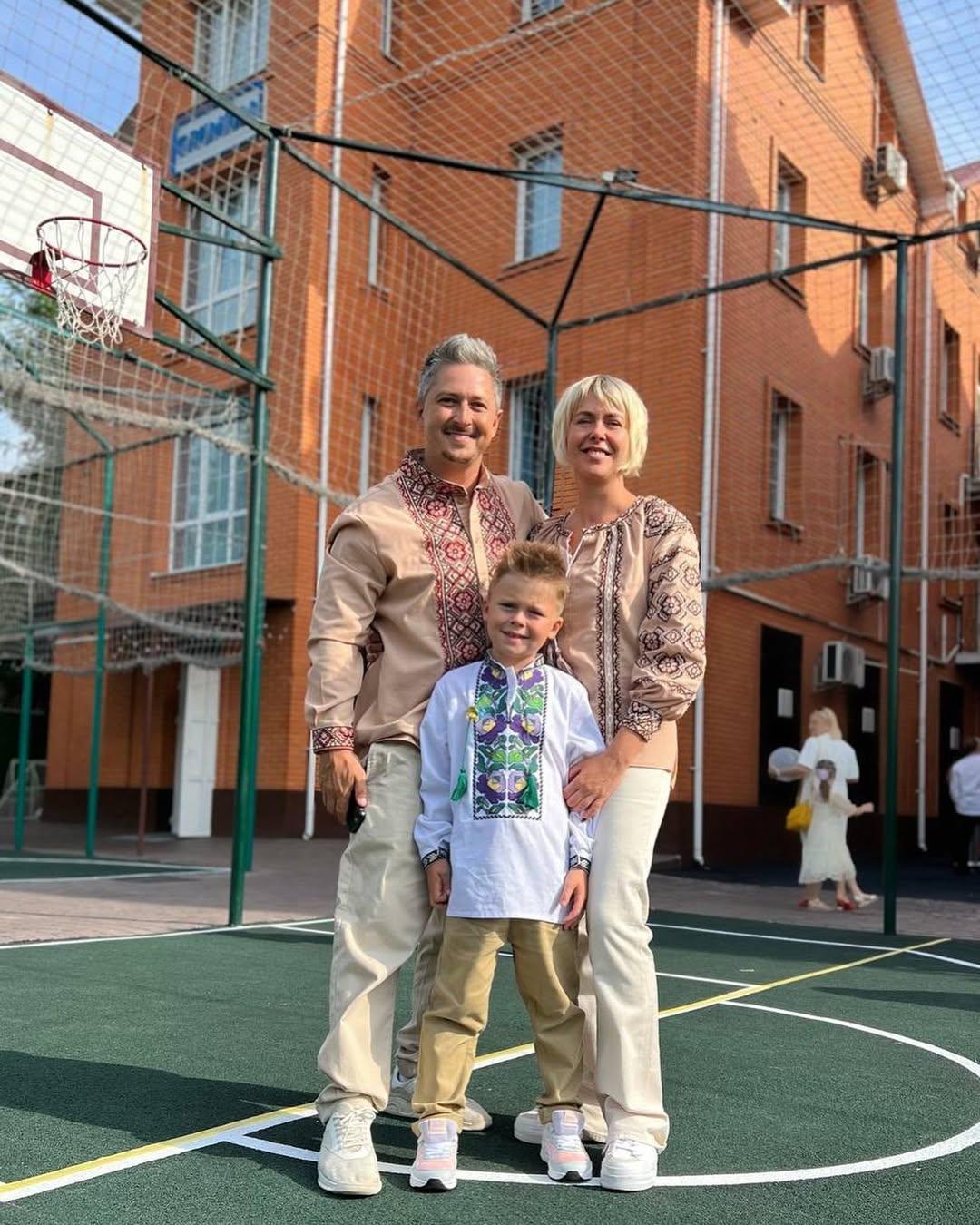 Александр Педан с сыном и женой / скриншот Instagram Александр Педан с сыном и женой / скриншот Instagram