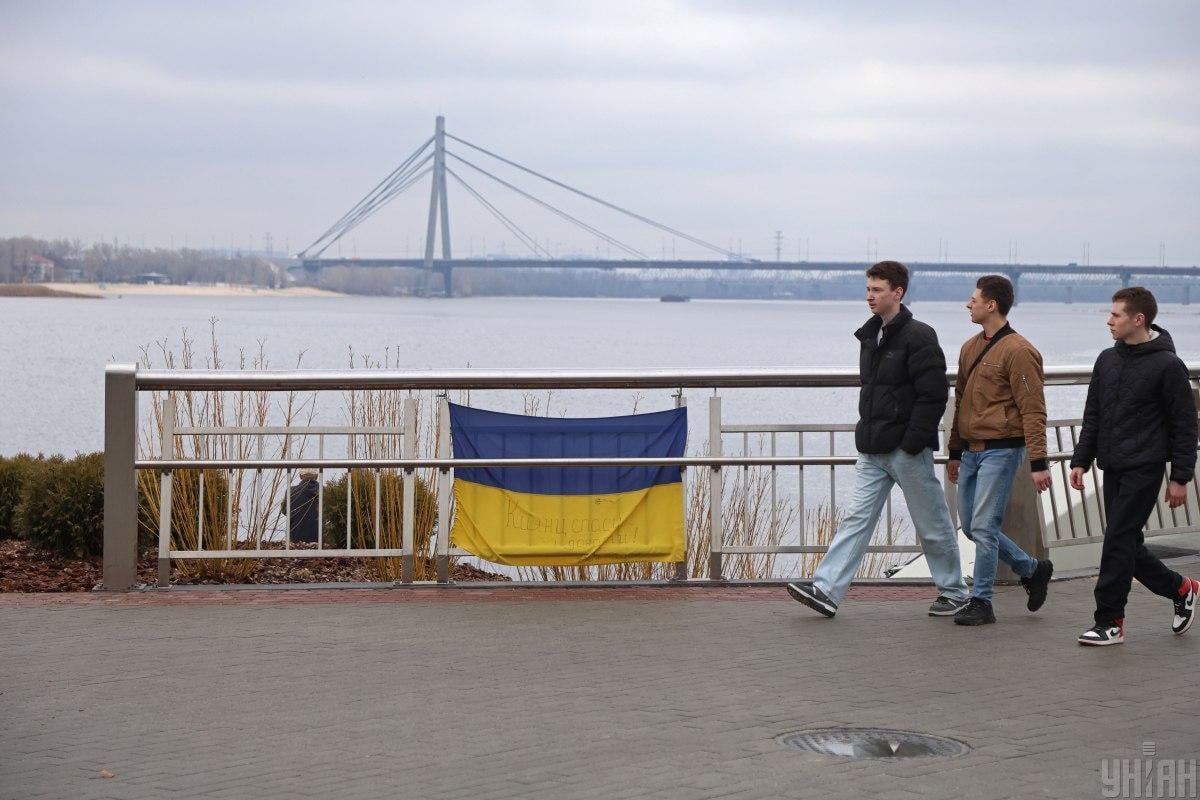 Більшість українців очікують погіршення ситуації взимку, – опитування Більшість українців очікують погіршення ситуації взимку, – опитування