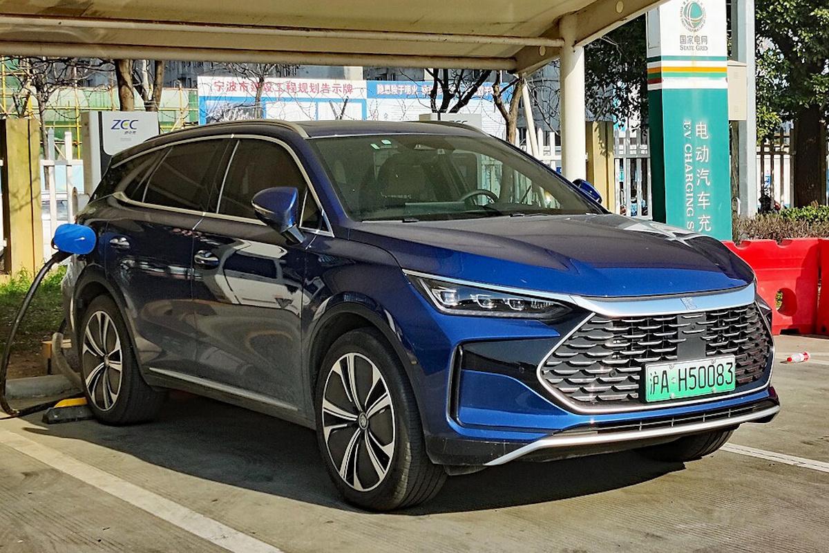 Інженери розібрали новий акумулятор BYD і виявили неприємний факт Інженери розібрали новий акумулятор BYD і виявили неприємний факт