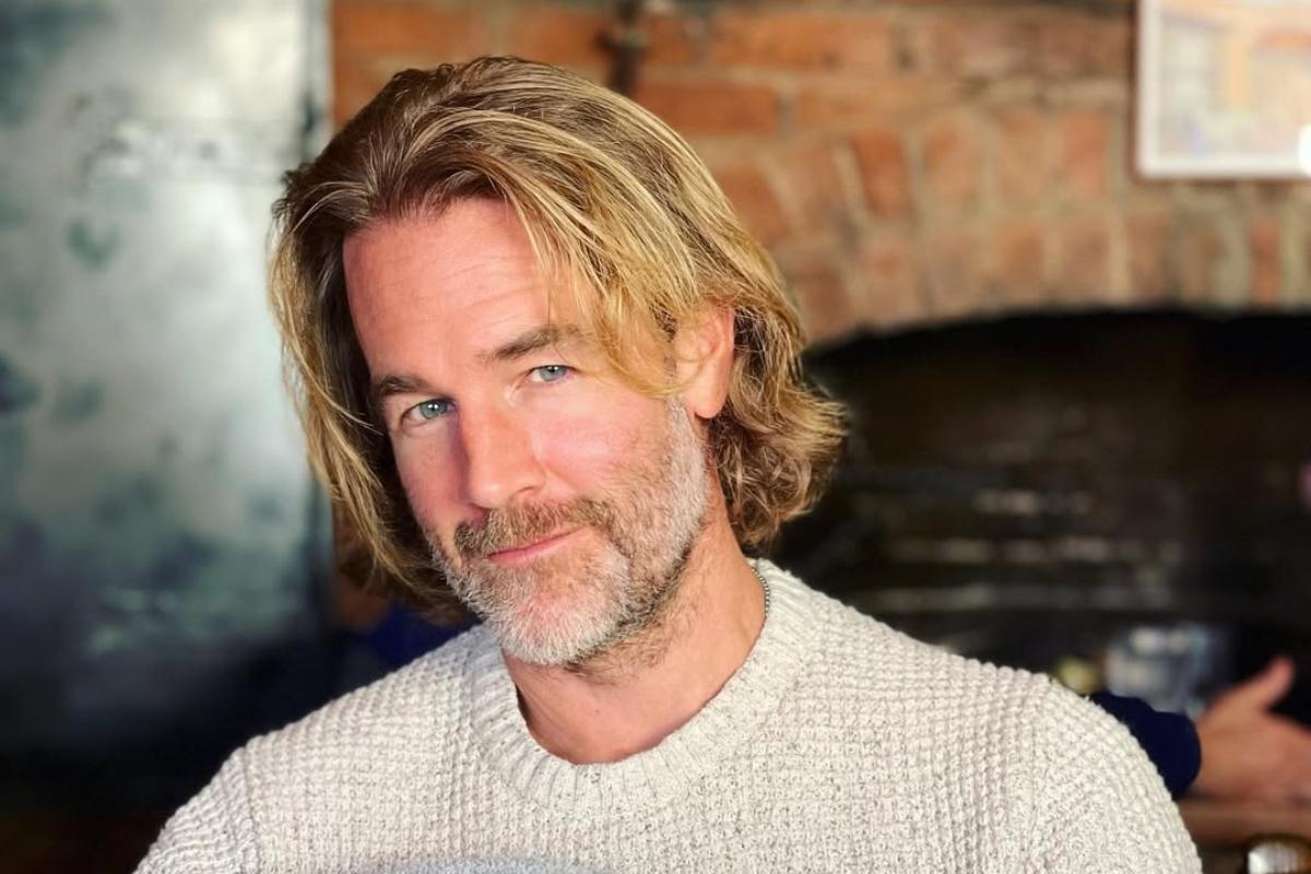 Ушел из жизни звезда сериала 'Бухта Доусона' Джеймс Ван Дер Бик