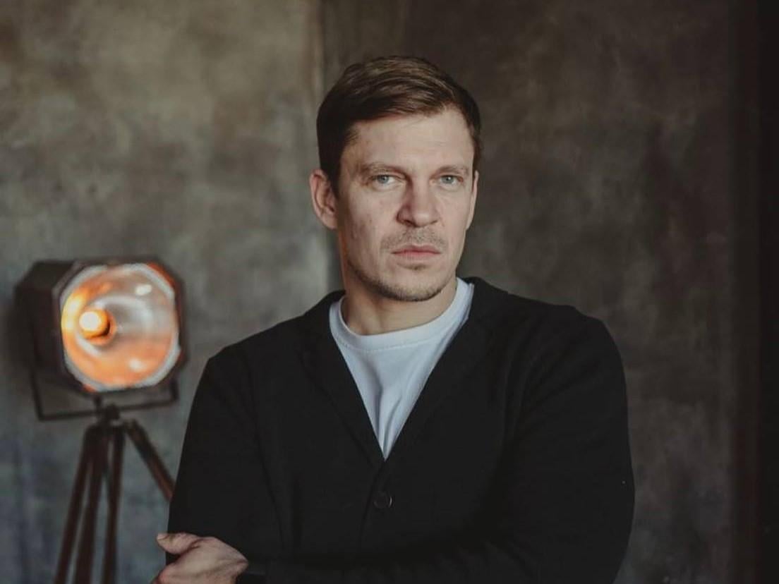Андрей Исаенко рассказал, что в его дом попал российский дрон / фото инстаграм Андрея Исаенко Андрей Исаенко рассказал, что в его дом попал российский дрон / фото инстаграм Андрея Исаенко
