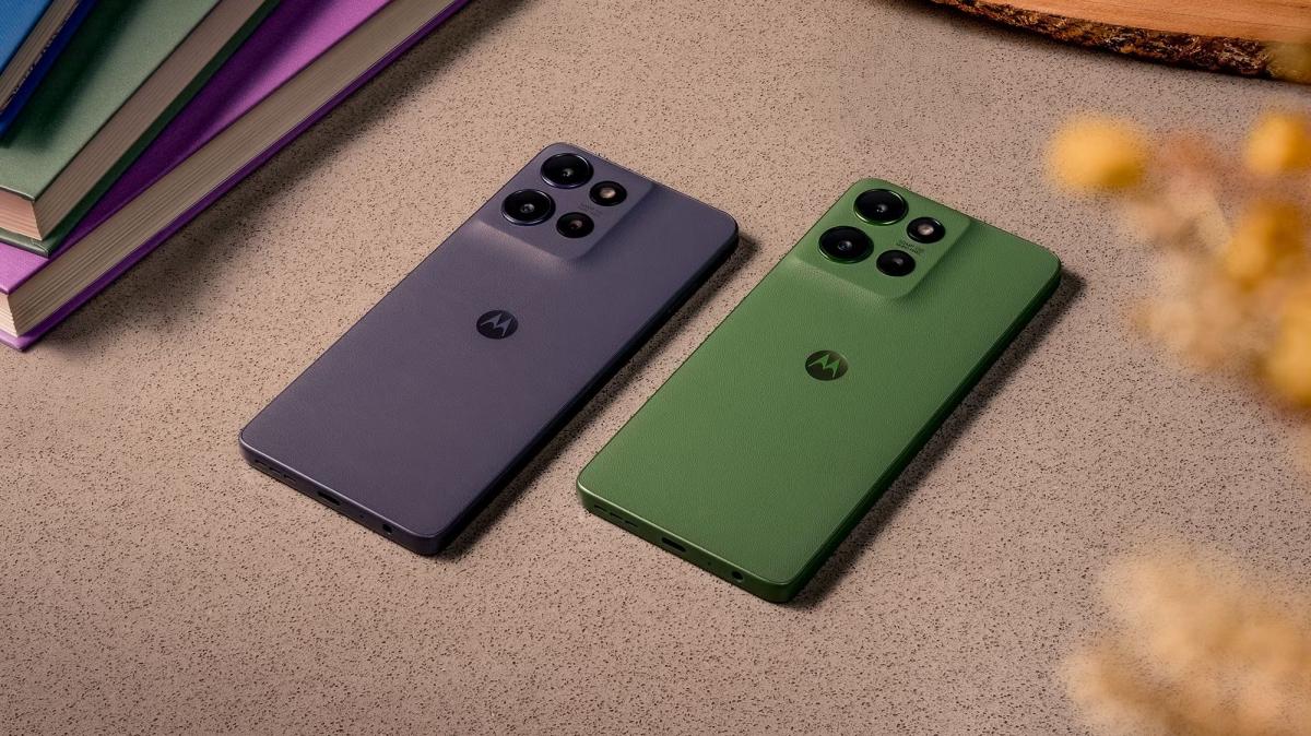 Moto G (2025) Moto G (2025)