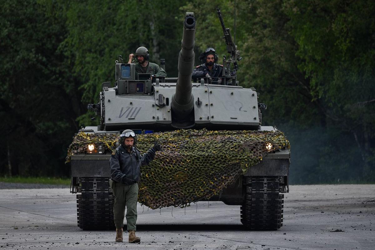Експерт вважає, що італійці повинні покращити свій C1 Ariete / фото Вікіпедія Експерт вважає, що італійці повинні покращити свій C1 Ariete / фото Вікіпедія