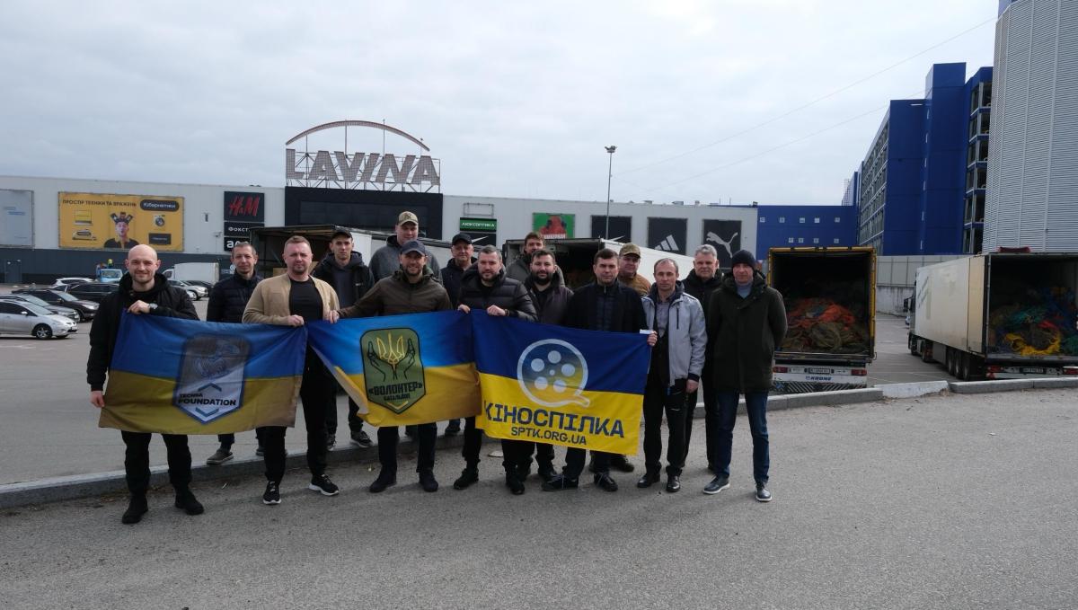 ГО 'Спілка підприємців теле- та кіноіндустрії' на чолі з Артемом Колюбаєвим передала близько 750 тонн риболовецьких сіток для потреб фронту ГО 'Спілка підприємців теле- та кіноіндустрії' на чолі з Артемом Колюбаєвим передала близько 750 тонн риболовецьких сіток для потреб фронту