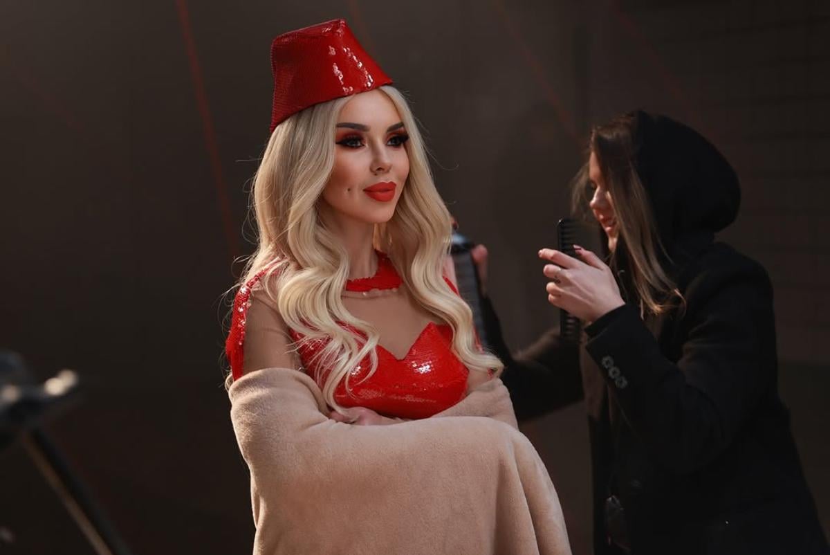 СолоХа повідомила, що стане мамою втретє та похизувалася округлим животиком / скріншот Instagram СолоХа повідомила, що стане мамою втретє та похизувалася округлим животиком / скріншот Instagram